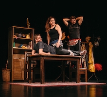 Zkouška a choreografie Minikomedie: Kabaret Scéna